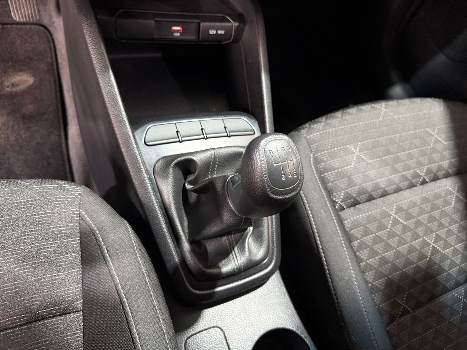 2021 Kia RIO L TM