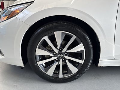 2021 Nissan SENTRA EXCLUSIVE CVT 21