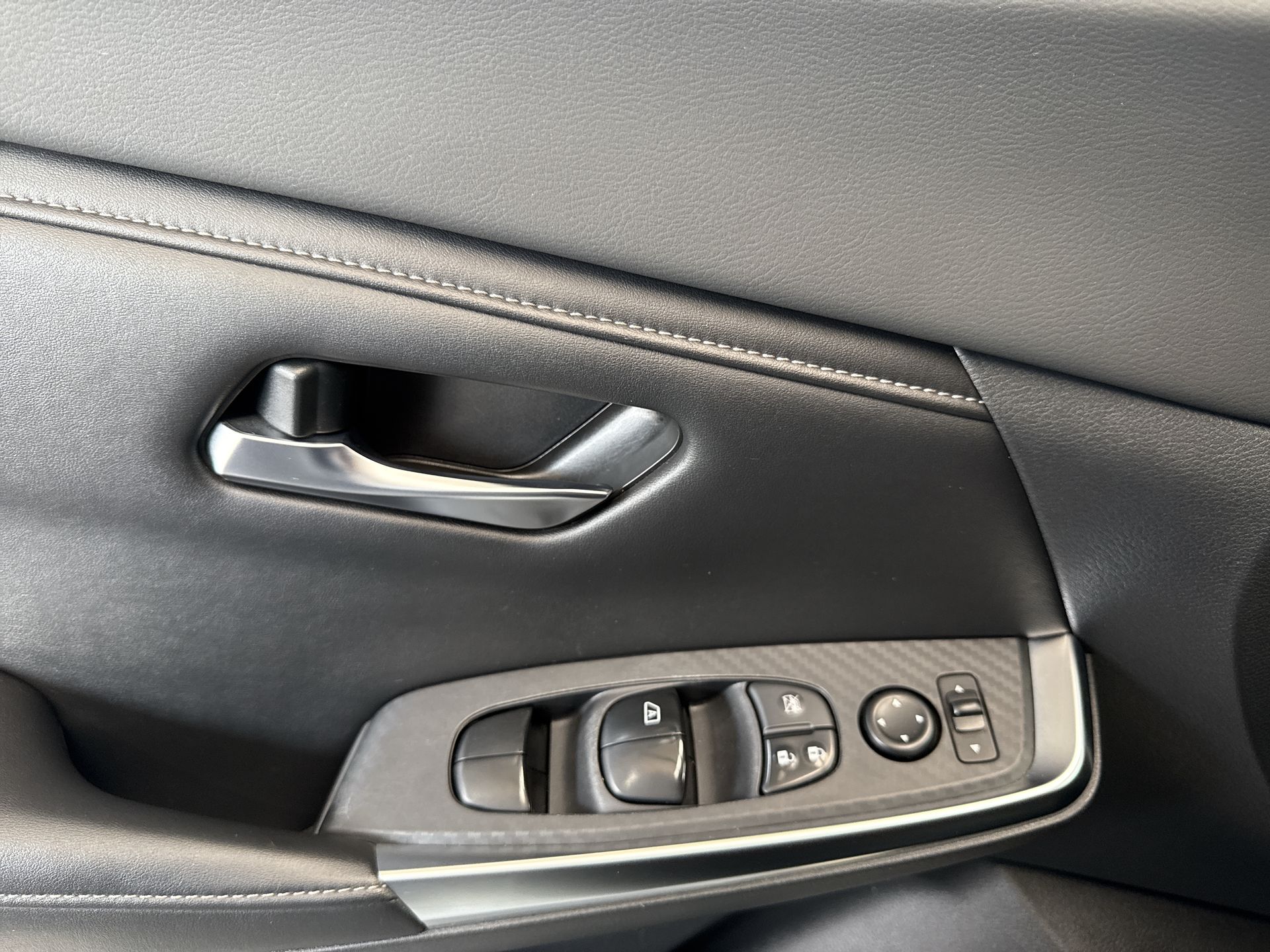2021 Nissan SENTRA EXCLUSIVE CVT 21