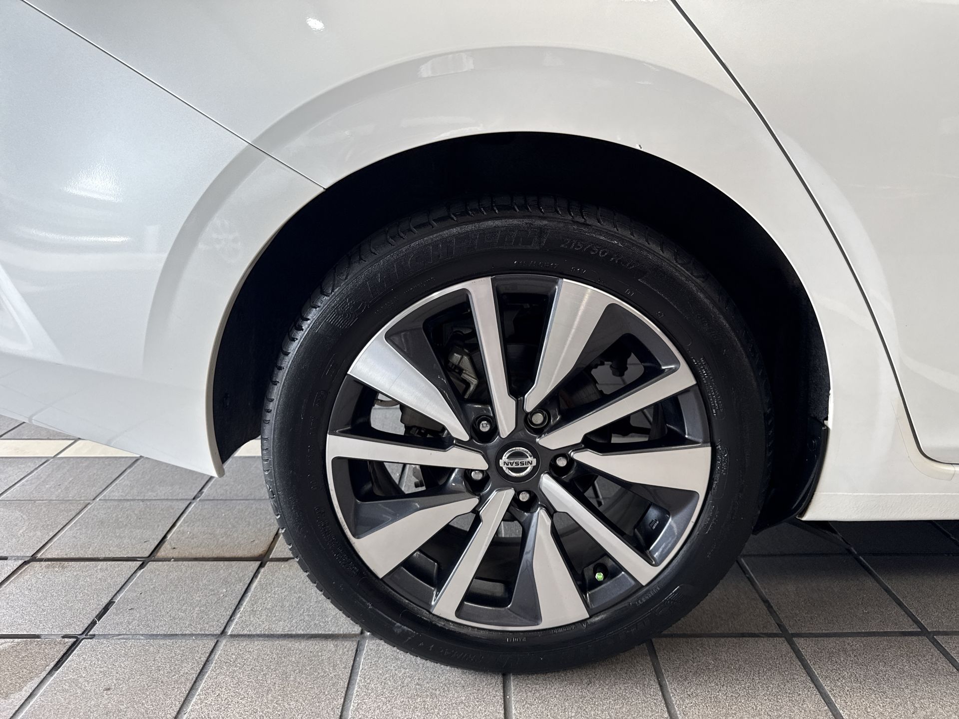 2021 Nissan SENTRA EXCLUSIVE CVT 21