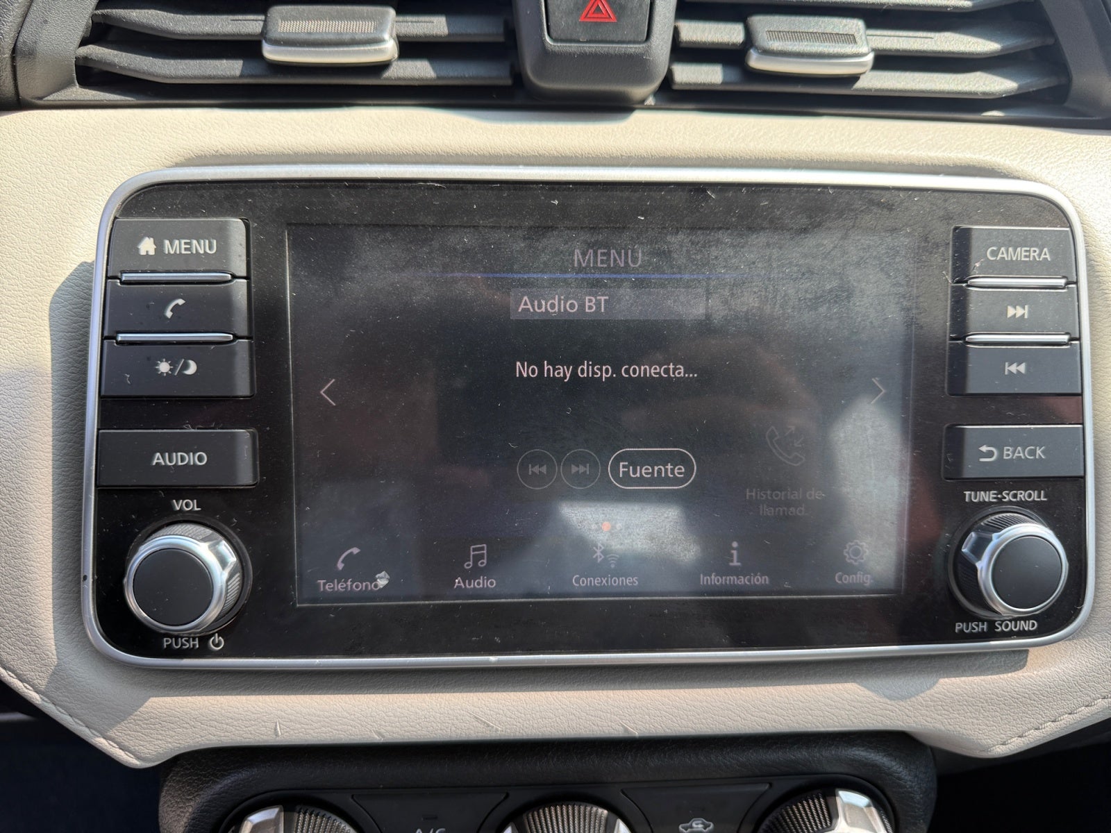 2020 Nissan VERSA ADVANCE CVT 22