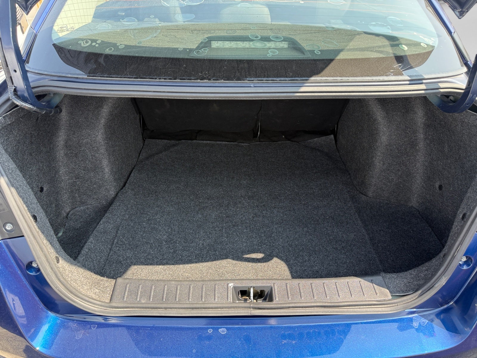 2020 Nissan VERSA ADVANCE CVT 22