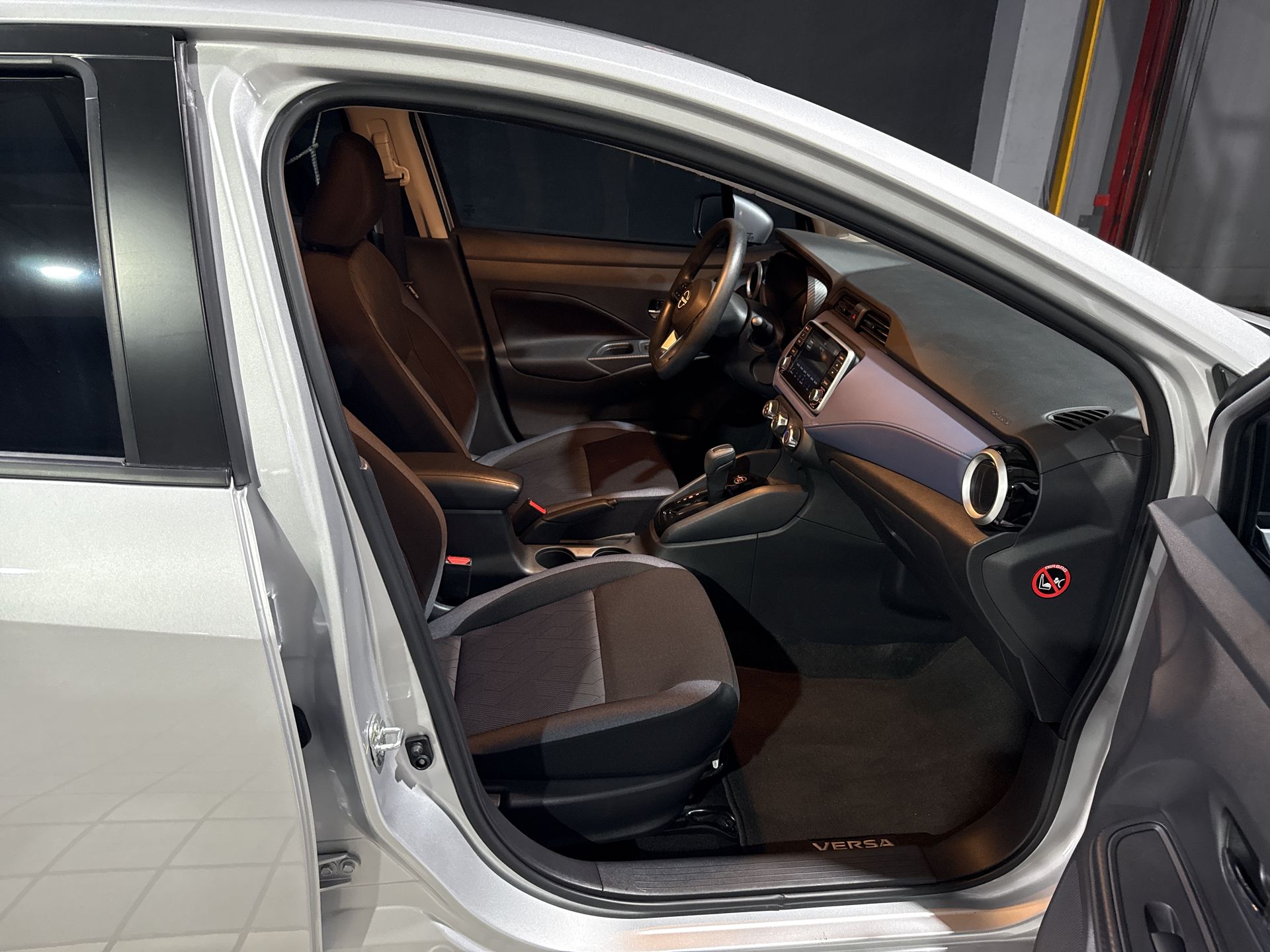 2024 Nissan VERSA ADVANCE CVT 24