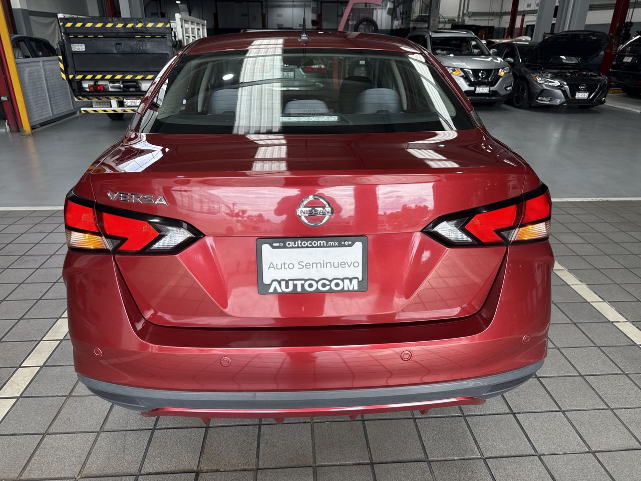 2020 Nissan VERSA SENSE CVT