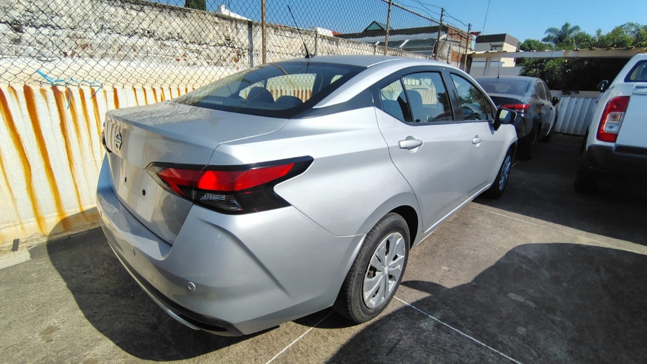 2021 Nissan VERSA SENSE CVT 21