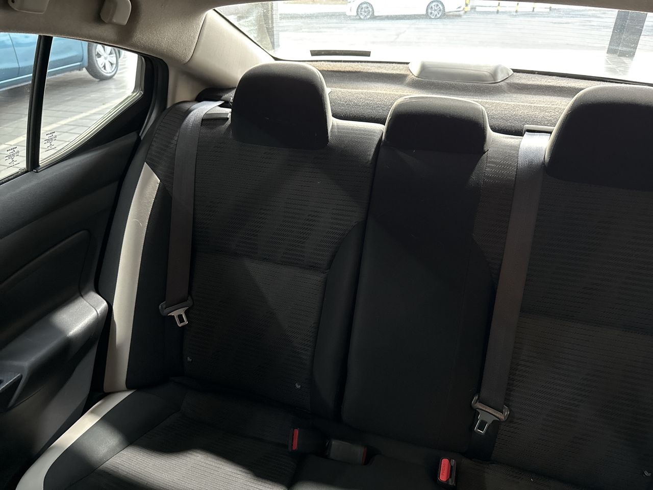 2021 Nissan VERSA ADVANCE MT 21