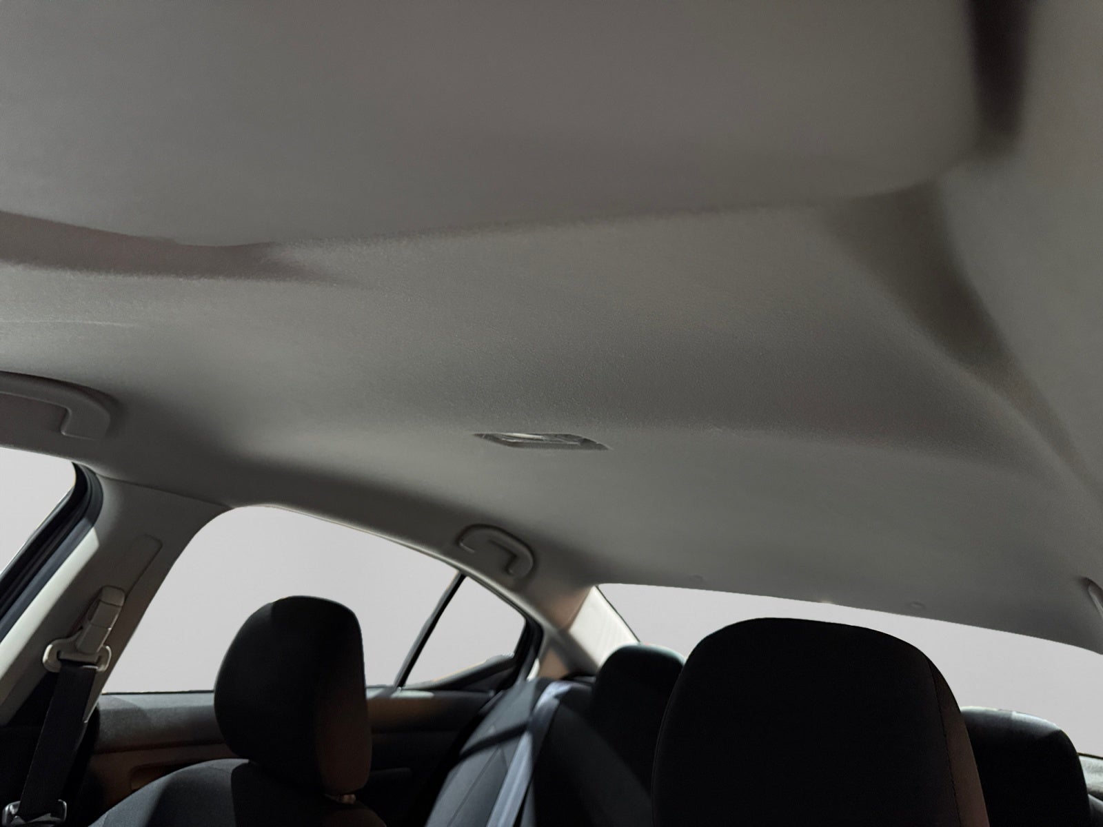 2023 Nissan VERSA SENSE MT 23
