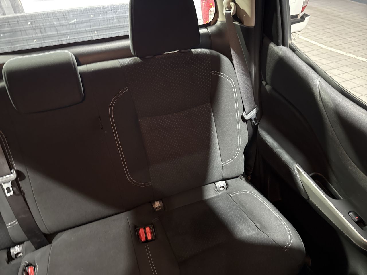 2020 Nissan FRONTIER LE TM AC