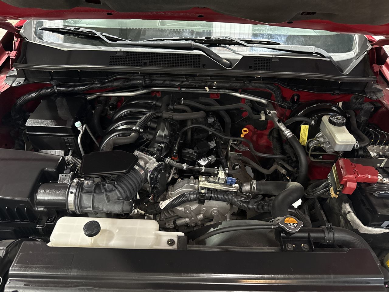 2020 Nissan FRONTIER LE TM AC