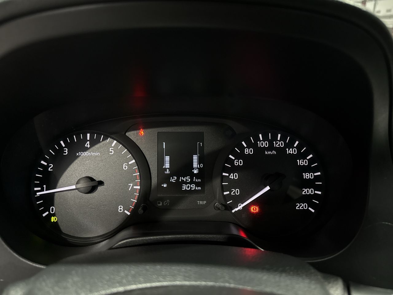 2020 Nissan FRONTIER LE TM AC