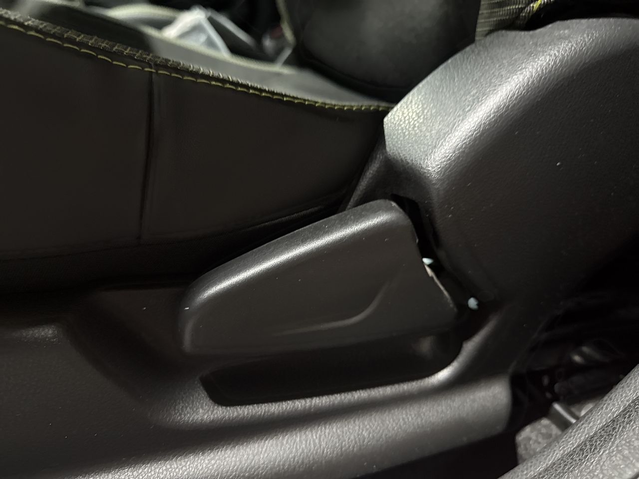 2023 RENAULT KWID OUTSIDER