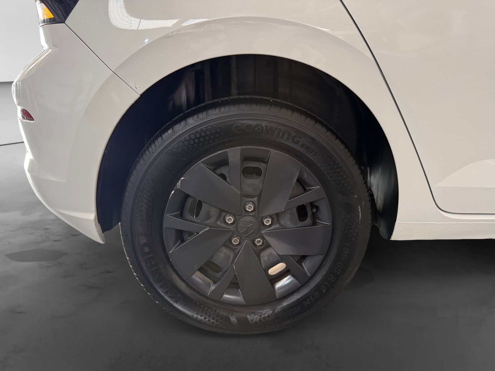 2024 Volkswagen POLO TRACK