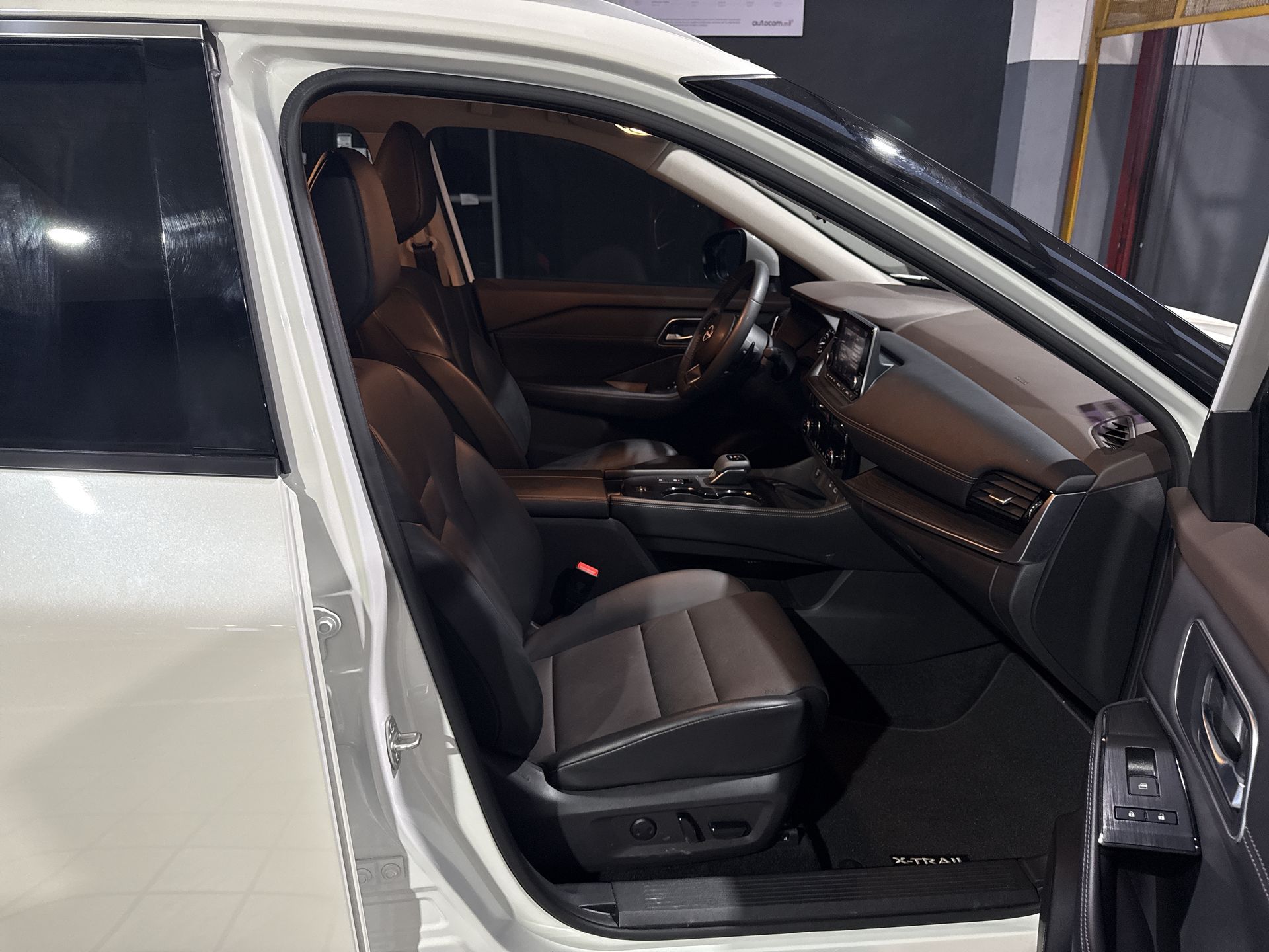 2025 Nissan X-TRAIL EXCLUSIVE 2 ROW 25
