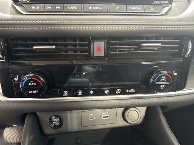 2025 Nissan X-TRAIL EXCLUSIVE 2 ROW 25