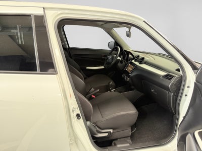 2019 SUZUKI SWIFT GLX TA