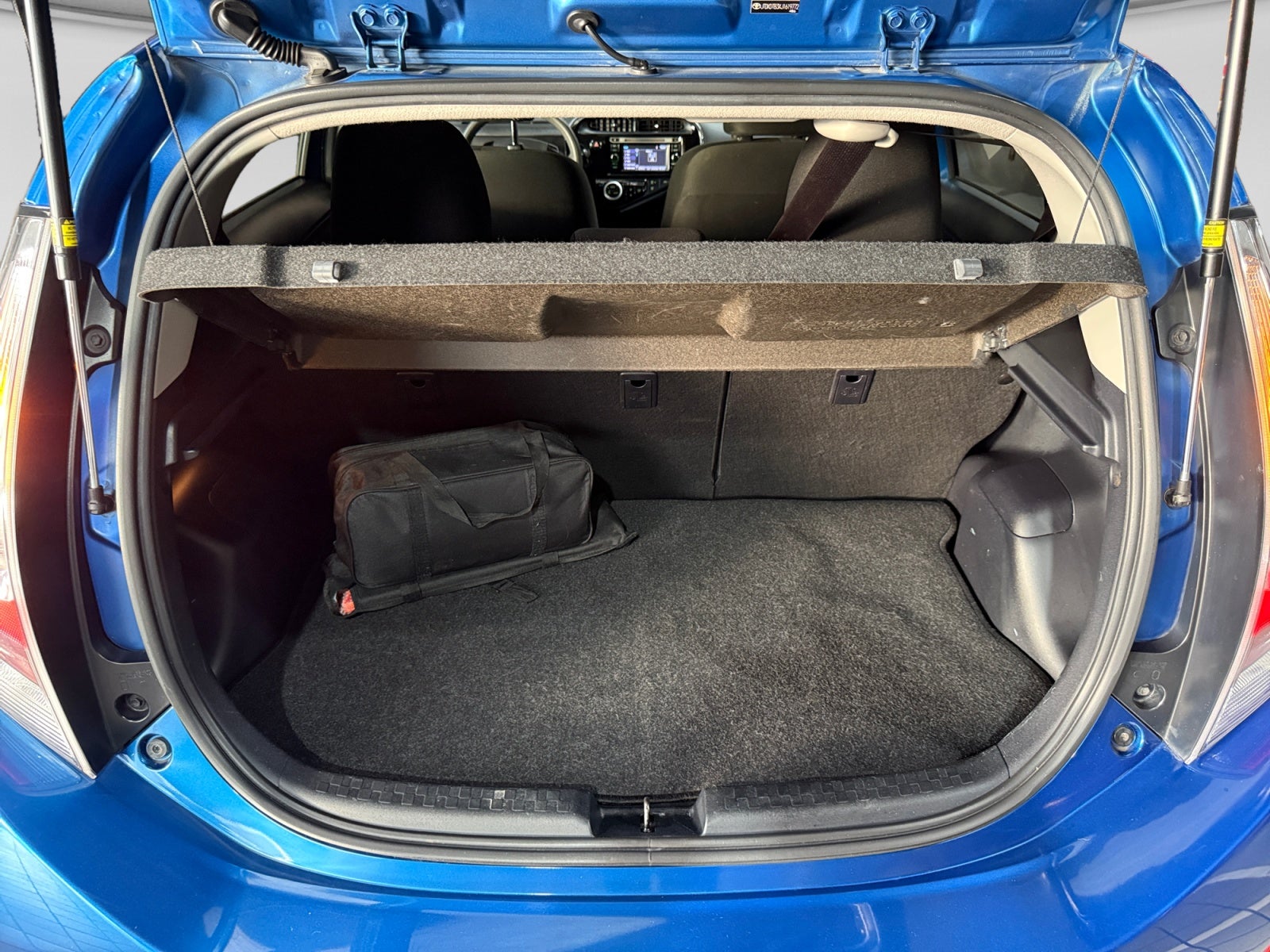 2018 Toyota PRIUS 1.5 HYBRID AUTO