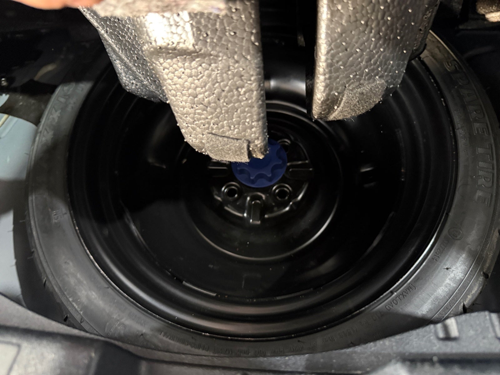 2018 Toyota PRIUS 1.5 HYBRID AUTO