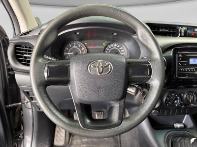 2019 Toyota HILUX 4X2 DOBLE CABINA SR