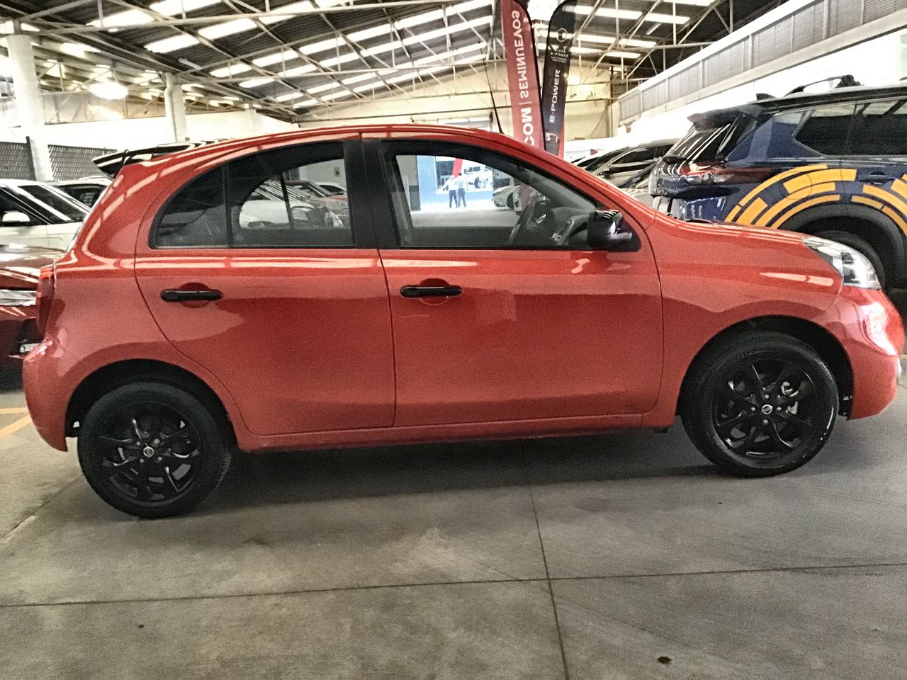 2020 Nissan MARCH EXCLUSIVE TA BI-TONO