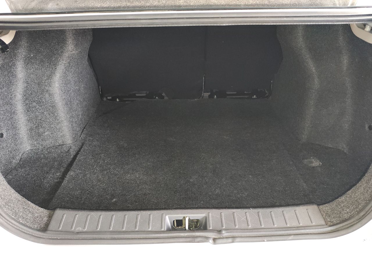 2021 Nissan VERSA ADVANCE CVT 21