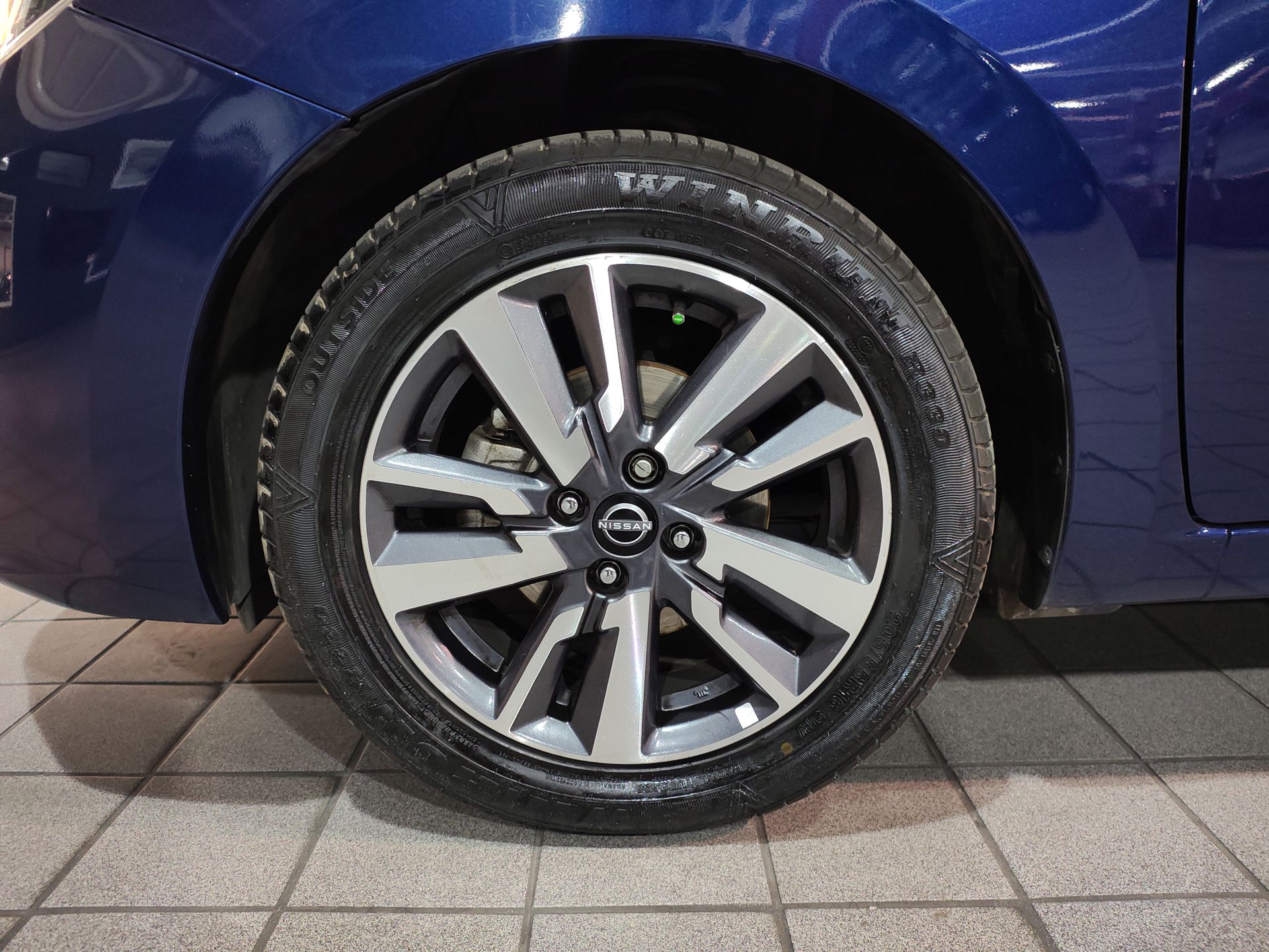 2024 Nissan VERSA ADVANCE MT 24