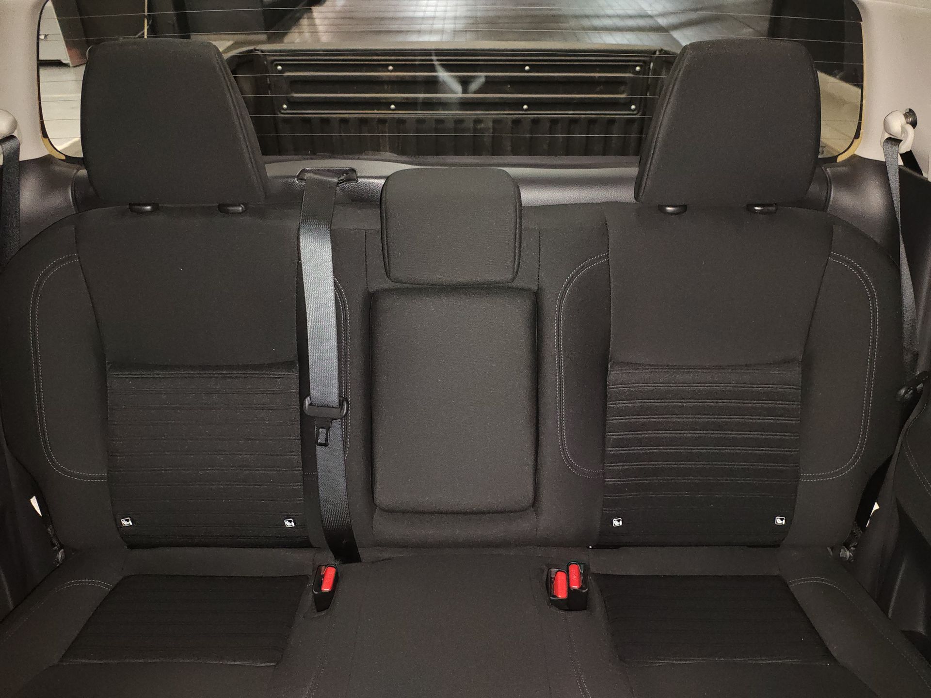 2024 Nissan FRONTIER FRONTIER LE TM 24