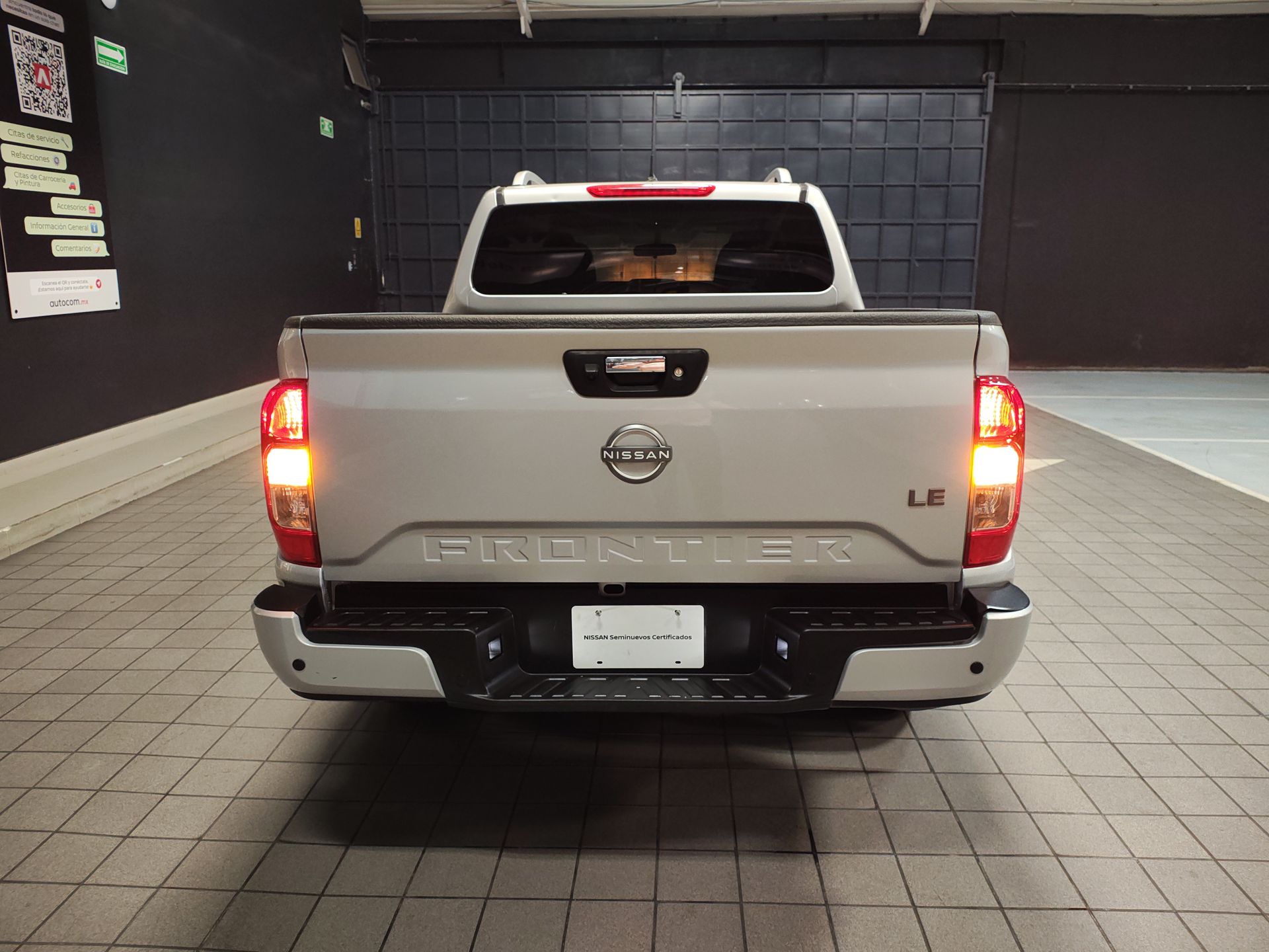 2024 Nissan FRONTIER FRONTIER LE TM 24