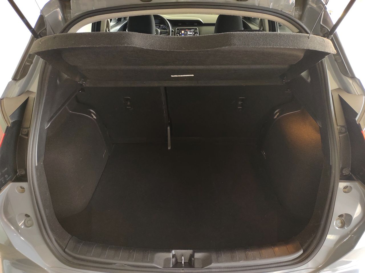 2021 Nissan KICKS ADVANCE 1.6 LTS MT 21