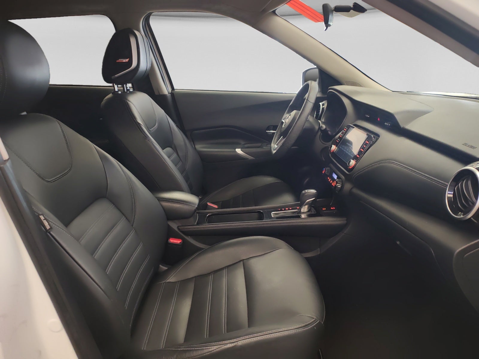 2024 Nissan KICKS KICKS EXCLUSIVE CVT NEGRO