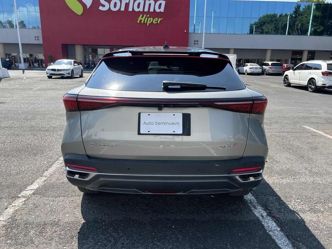 2023 OMODA C5 1.5T PREMIUM