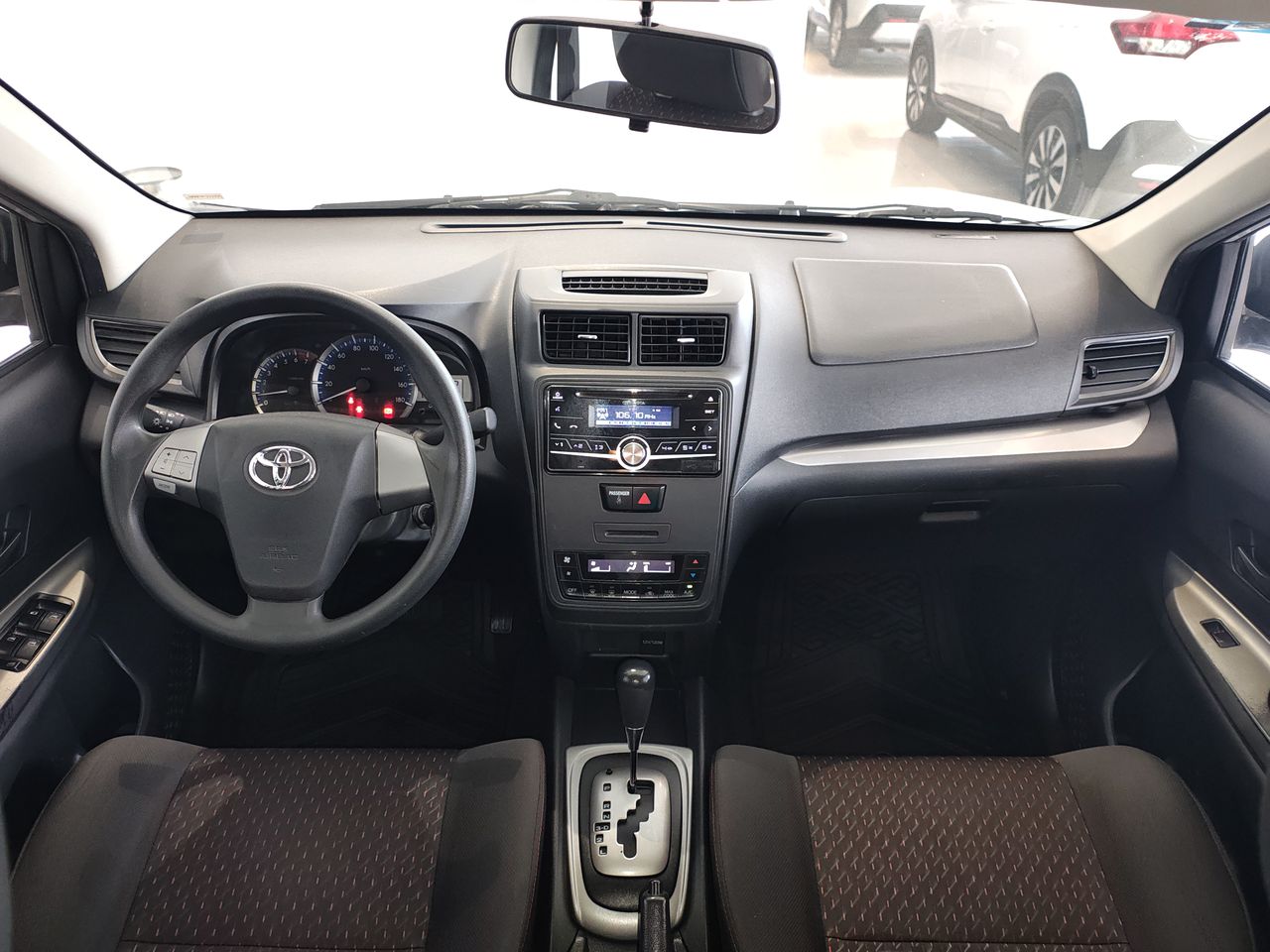 2020 Toyota AVANZA LE AT