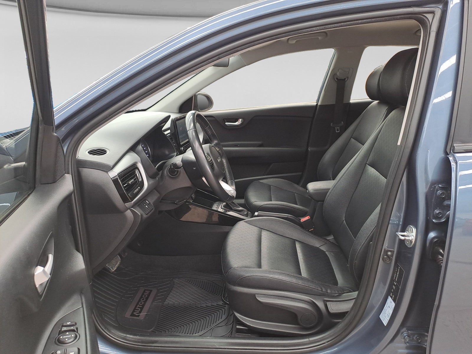 2022 Kia RIO EX TA
