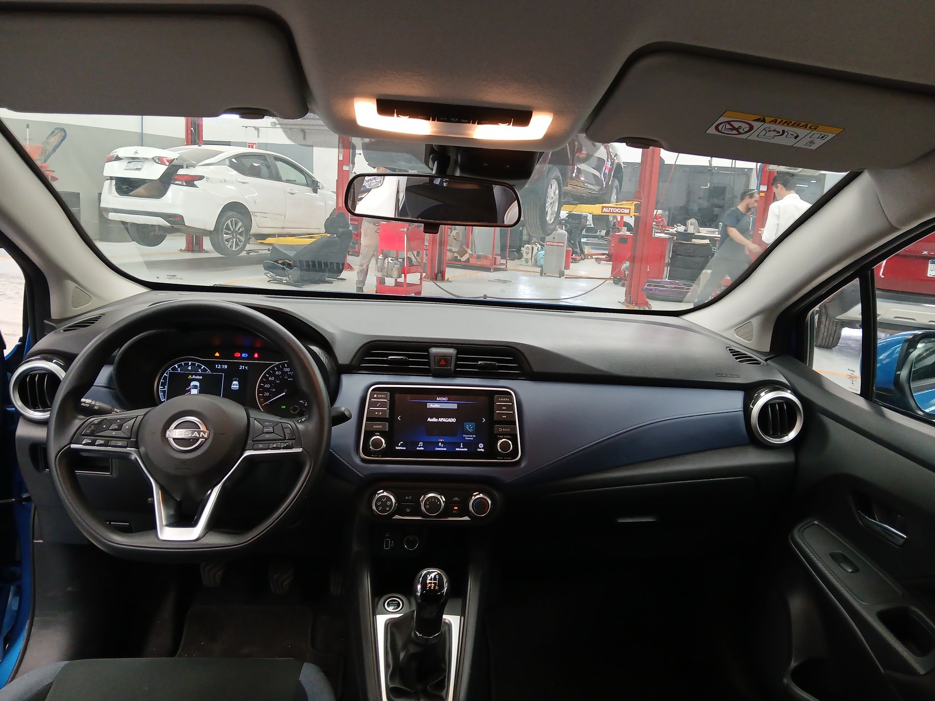 2024 Nissan VERSA ADVANCE MT 24