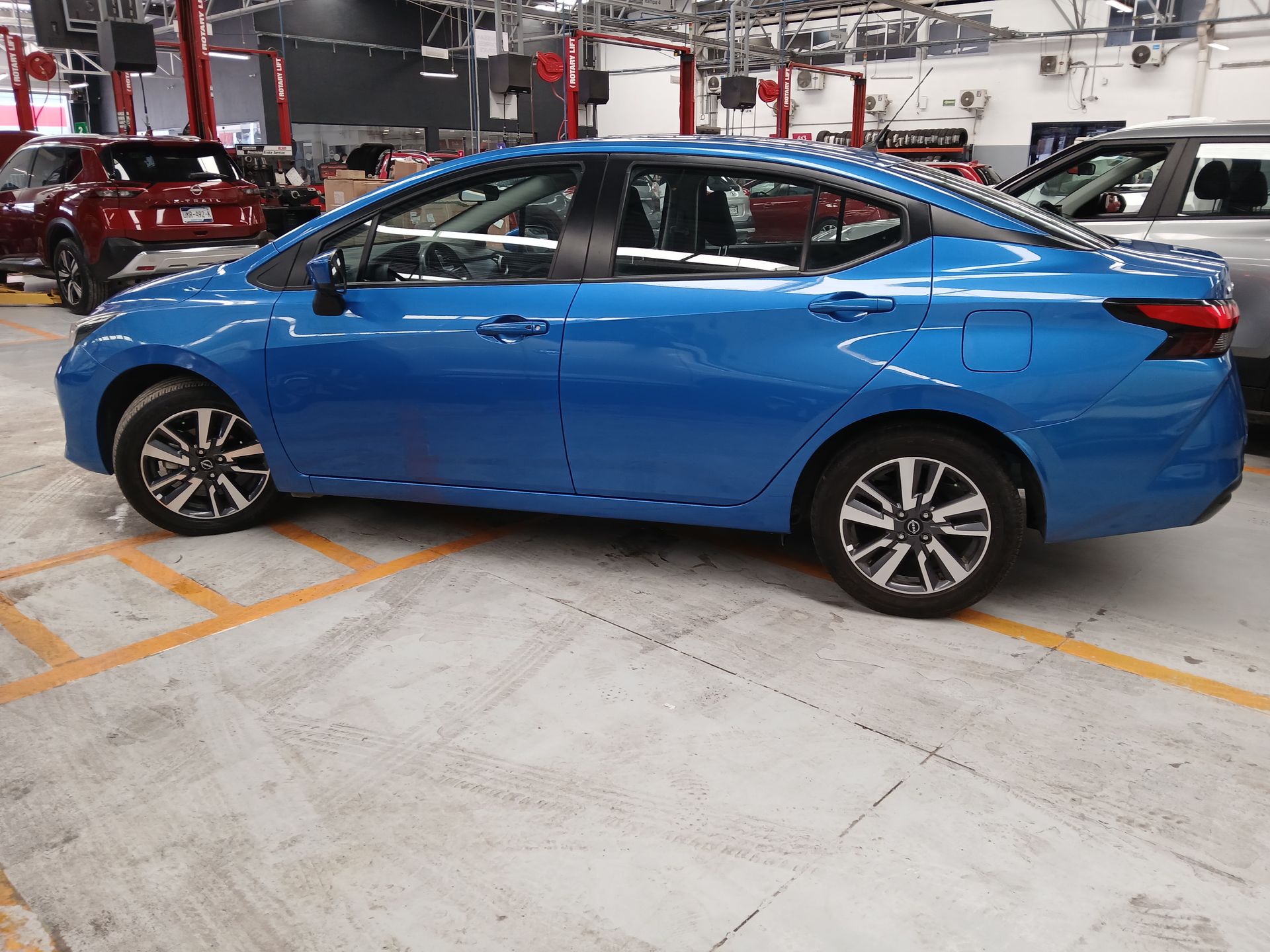 2024 Nissan VERSA ADVANCE MT 24