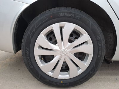 2022 Nissan VERSA SENSE CVT 22