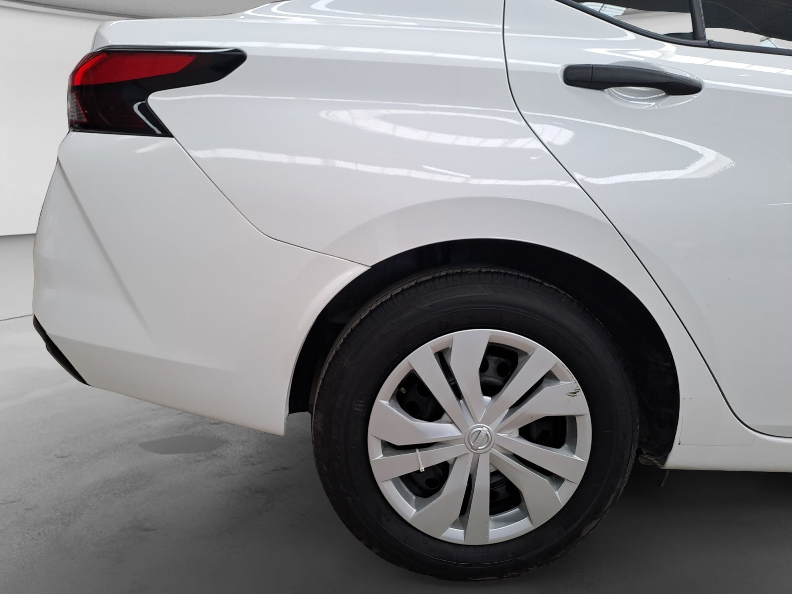 2024 Nissan VERSA SENSE CVT 24