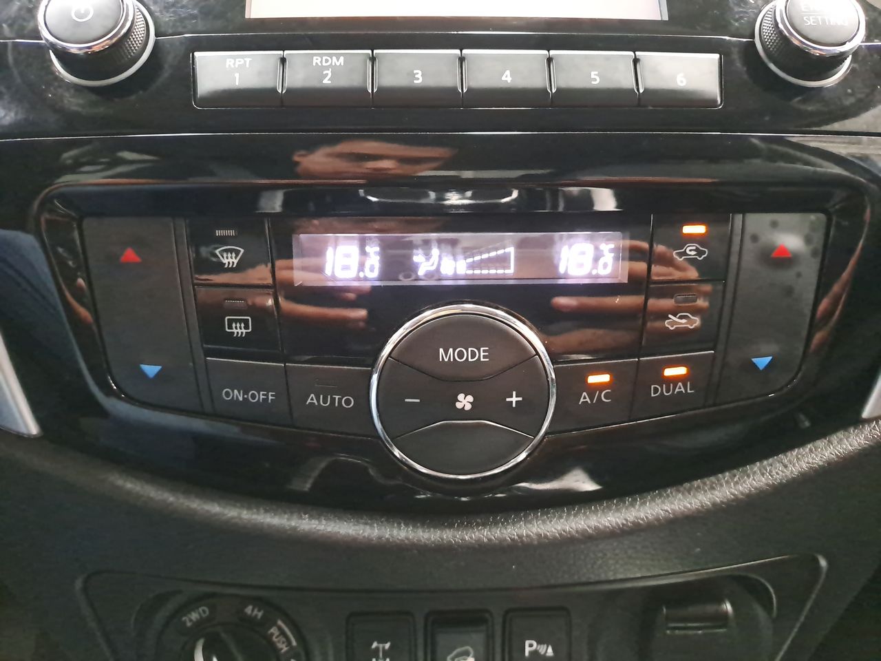 2020 Nissan FRONTIER LE DIESEL 4X4 A/T