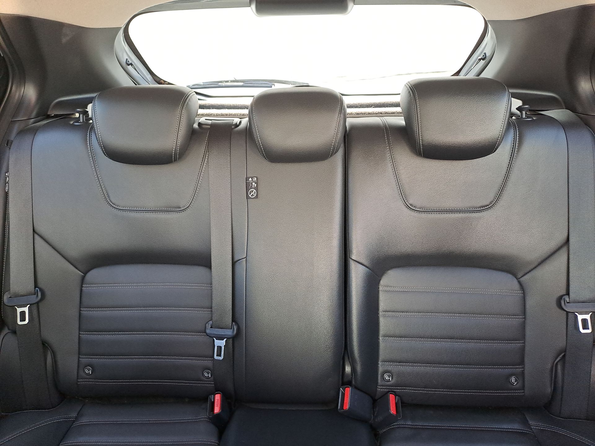 2023 Nissan KICKS EXCLUSIVE BI-TONO 1.6 LTS CVT 23