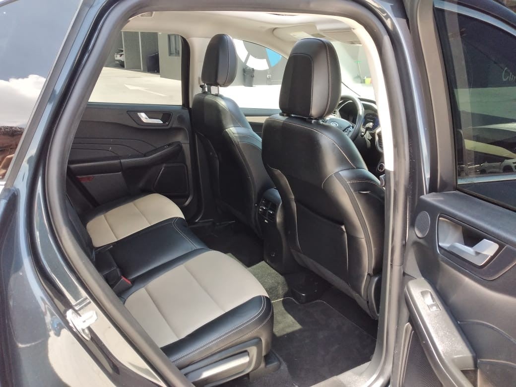2022 Ford ESCAPE TITANIUM HEV