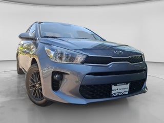 2020 Kia RIO SEDÁN LX TM