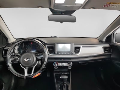2020 Kia RIO SEDÁN LX TA