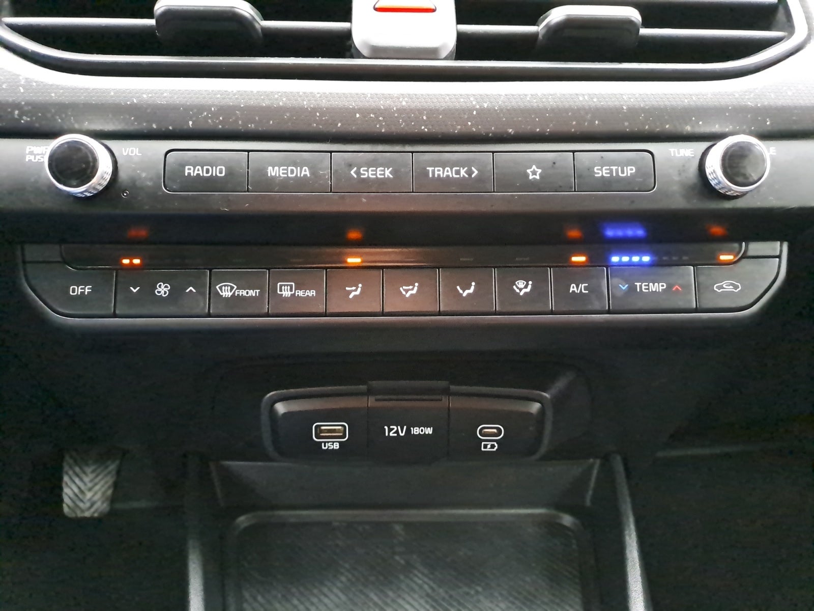 2026 Kia K3 LX MT