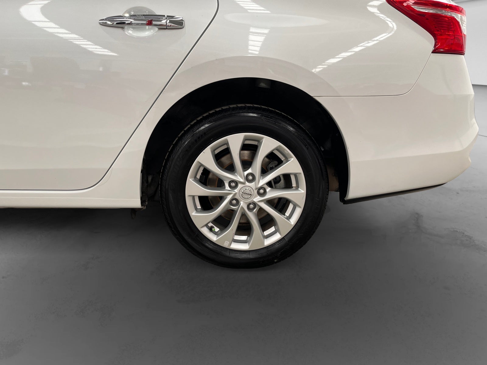 2019 Nissan SENTRA SENTRA ADVANCE CVT