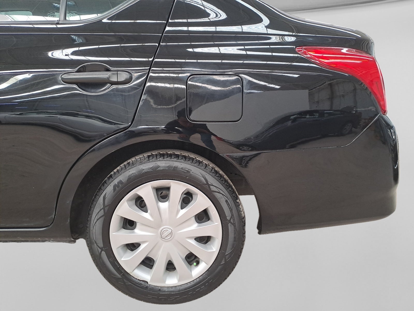 2017 Nissan VERSA VERSA DRIVE MT