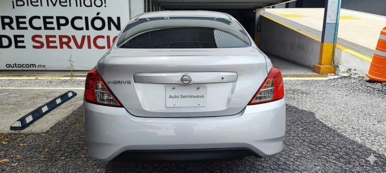 2024 Nissan V-DRIVE V-DRIVE T/M AUDIO