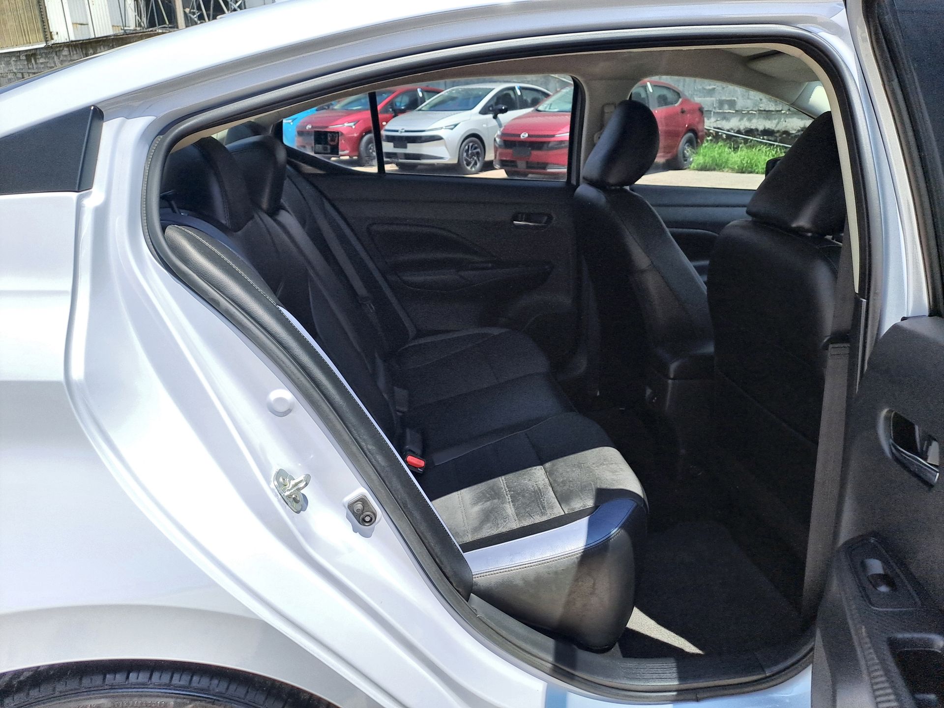 2023 Nissan VERSA SENSE CVT 23