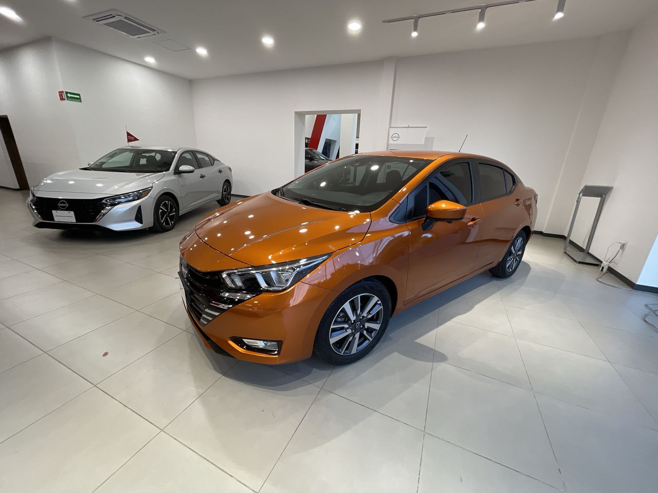 2023 Nissan VERSA ADVANCE CVT 23