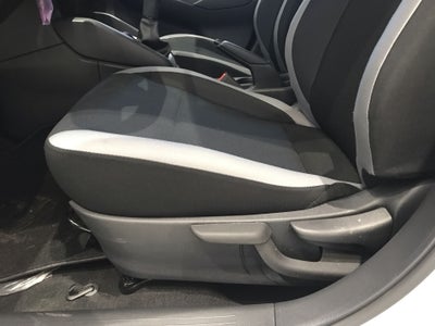 2025 Nissan VERSA VERSA SENSE MT