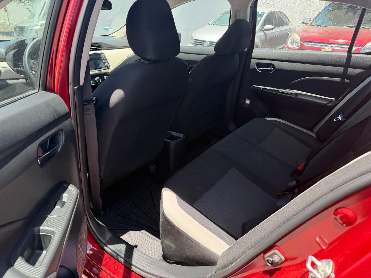 2020 Nissan VERSA VERSA ADVANCE CVT
