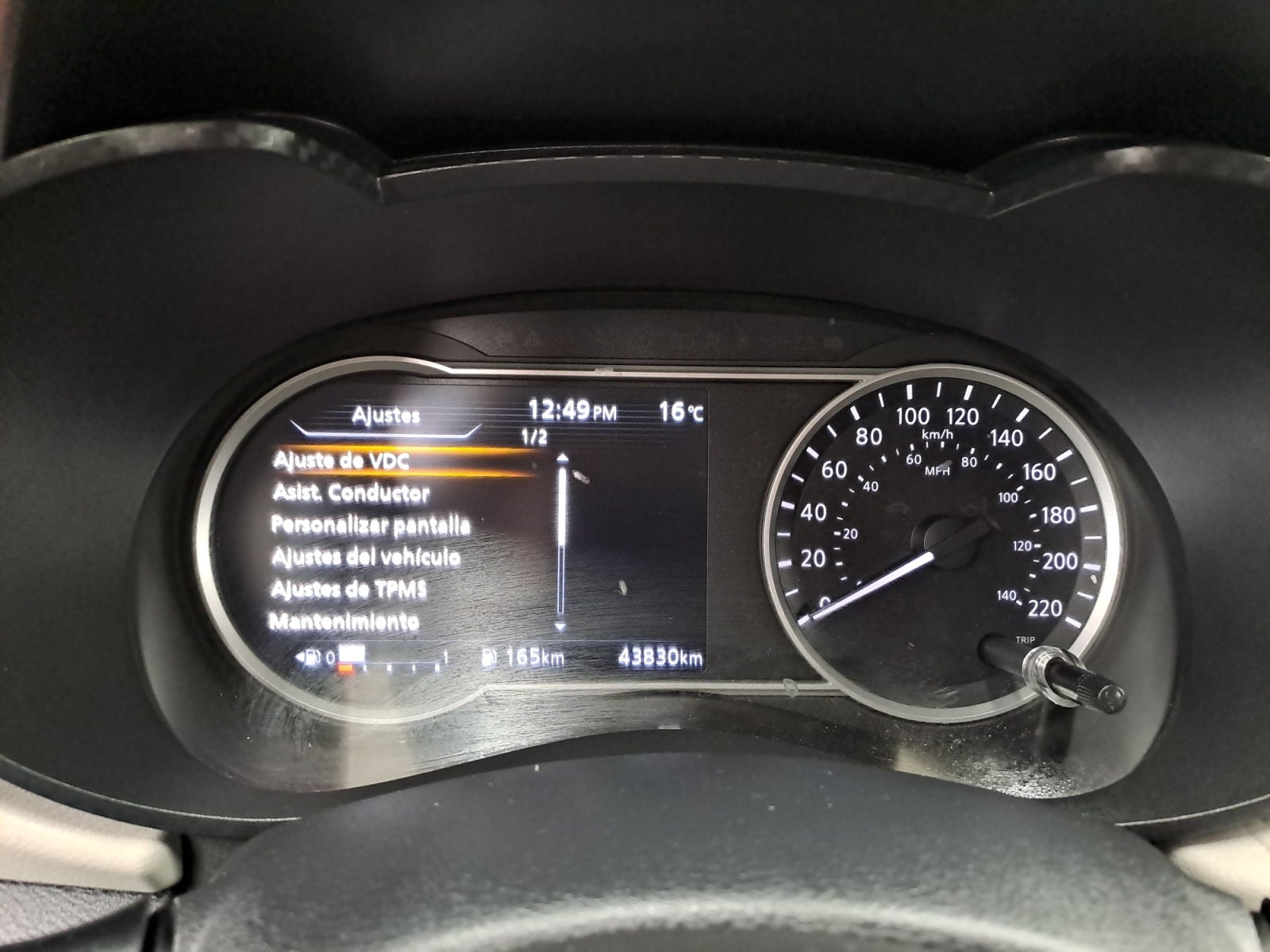 2021 Nissan VERSA ADVANCE MT 21